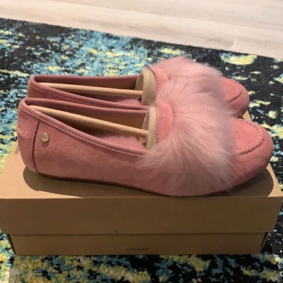 NWT UGG Shearling-Trim Faux Fur Suede Loafers 6 - Picture 7 of 13